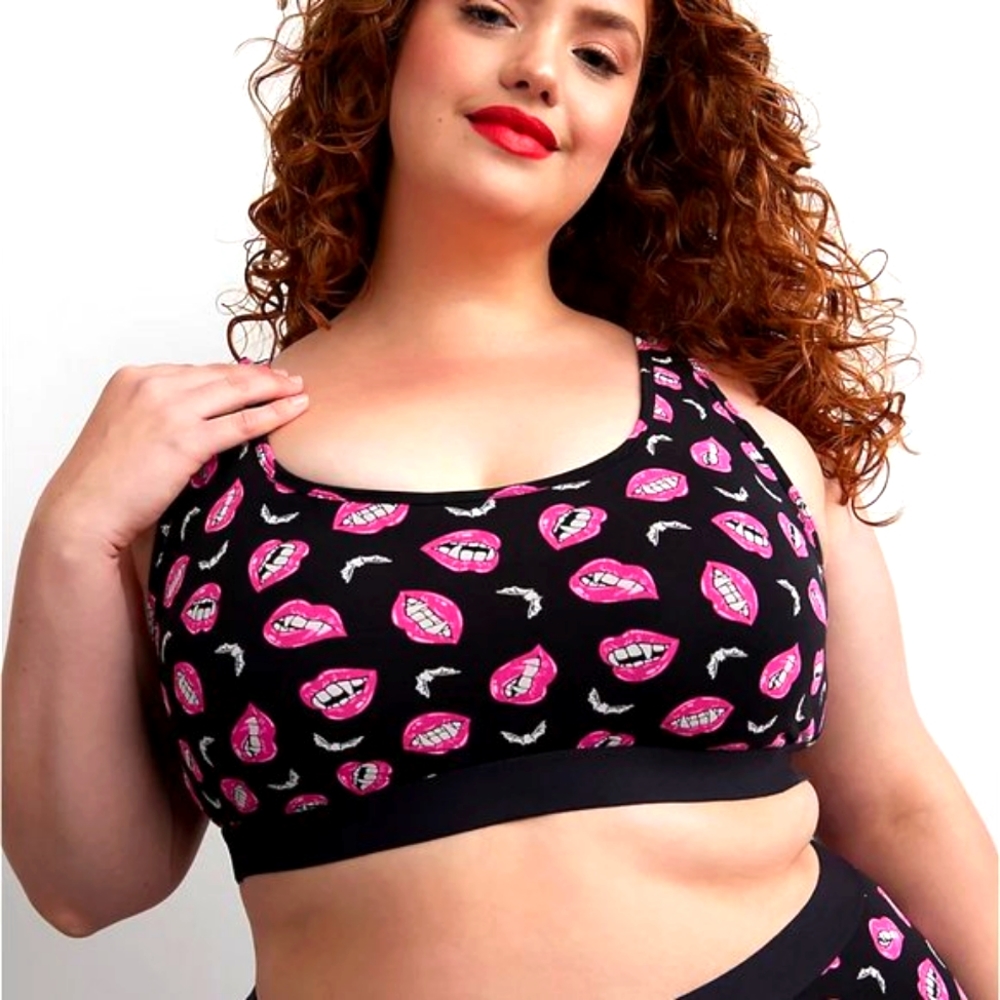 ❤️NWT TORRID FANG VAMPIRE HALLOWEEN DRACULA GOTHIC MONSTER BRALETTE
